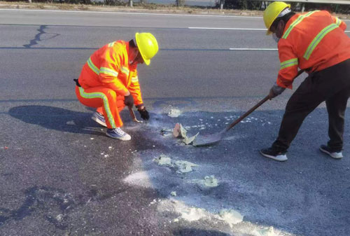 望花公路下沉注浆加固